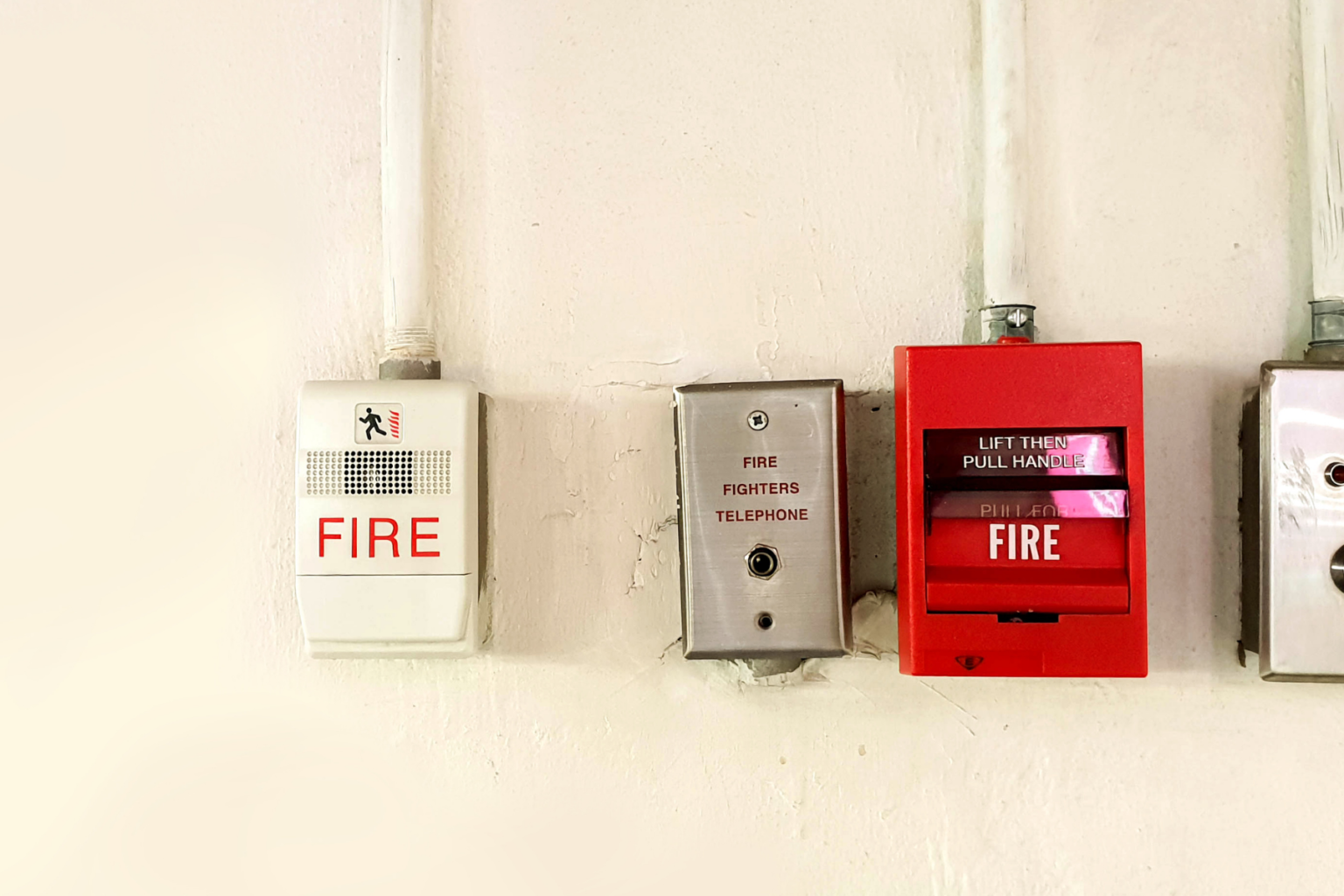 how-does-a-central-station-alarm-work-fraker-fire